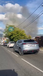 🔥В центре Новороссийска сильное задымление. По сообщению подписчика горит клиника "Офтальмика" по адресу ул. Цедрика, 46