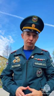 МЧС записало наглядный гайд по поведению при атаке БПЛА.