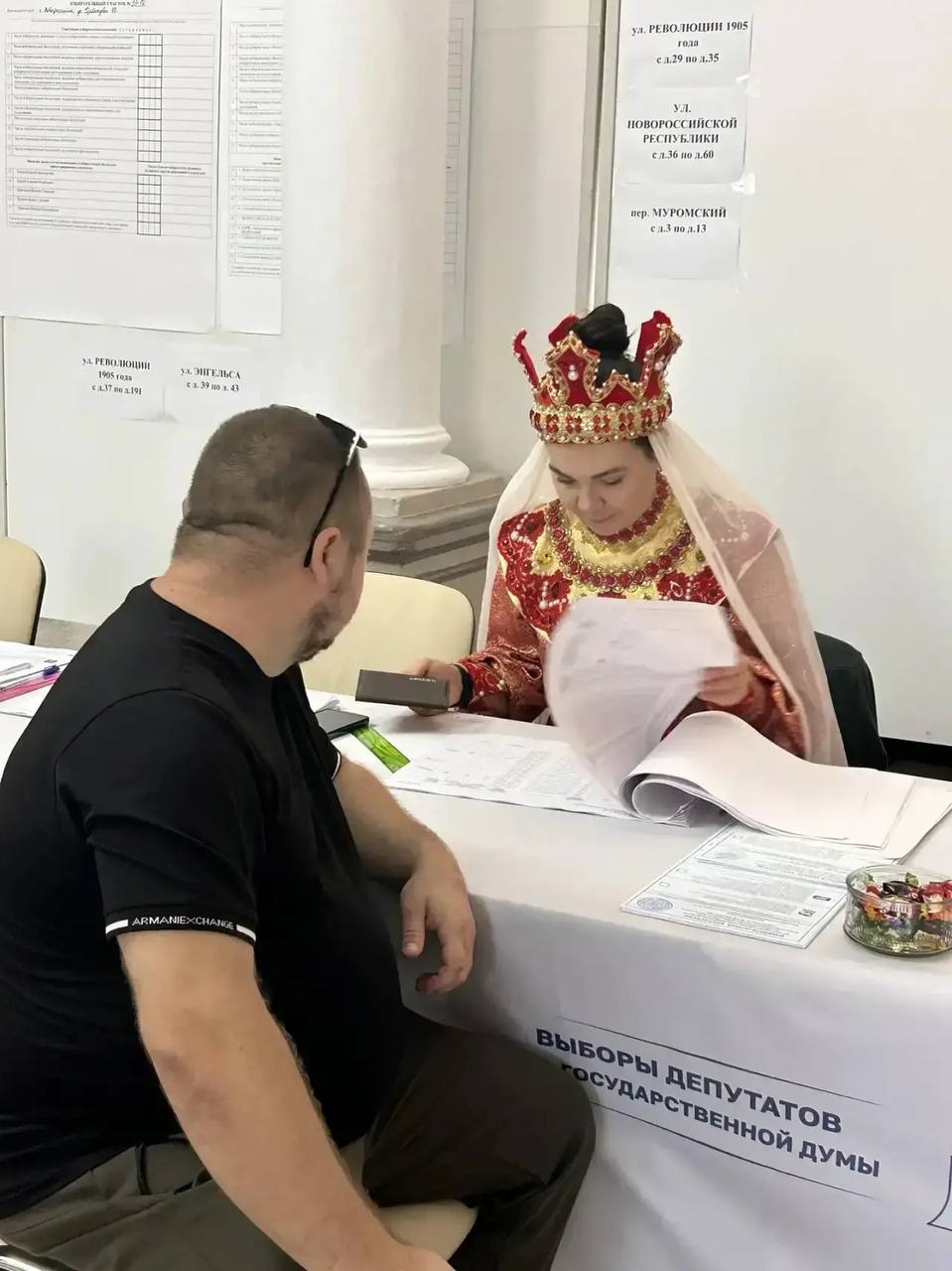 Придать сказочности😎 избирательному процессу решили члены избирательных комиссий Новороссийска!