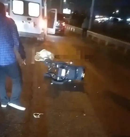 😞 Женщина в инвалидной коляске погибла под колесами иномарки под Краснодаром.