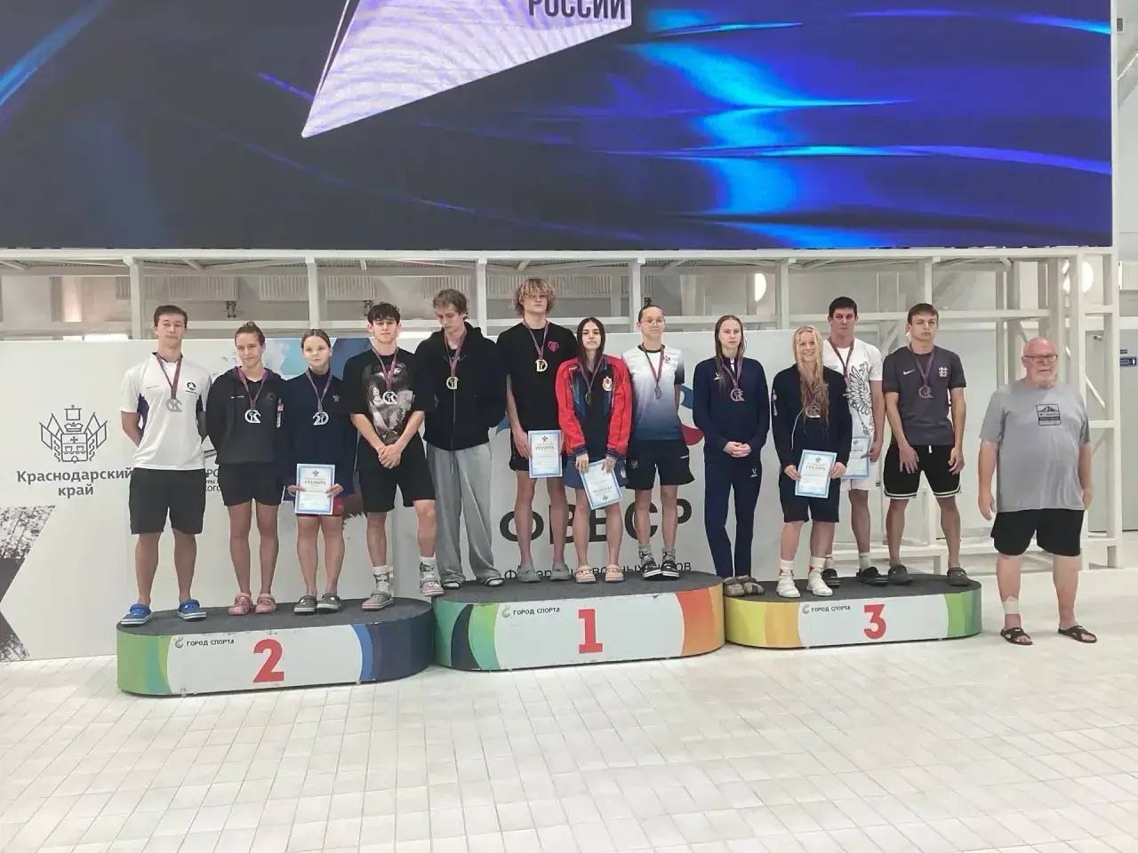 Командная бронза Новороссийска на краевом чемпионате по плаванию